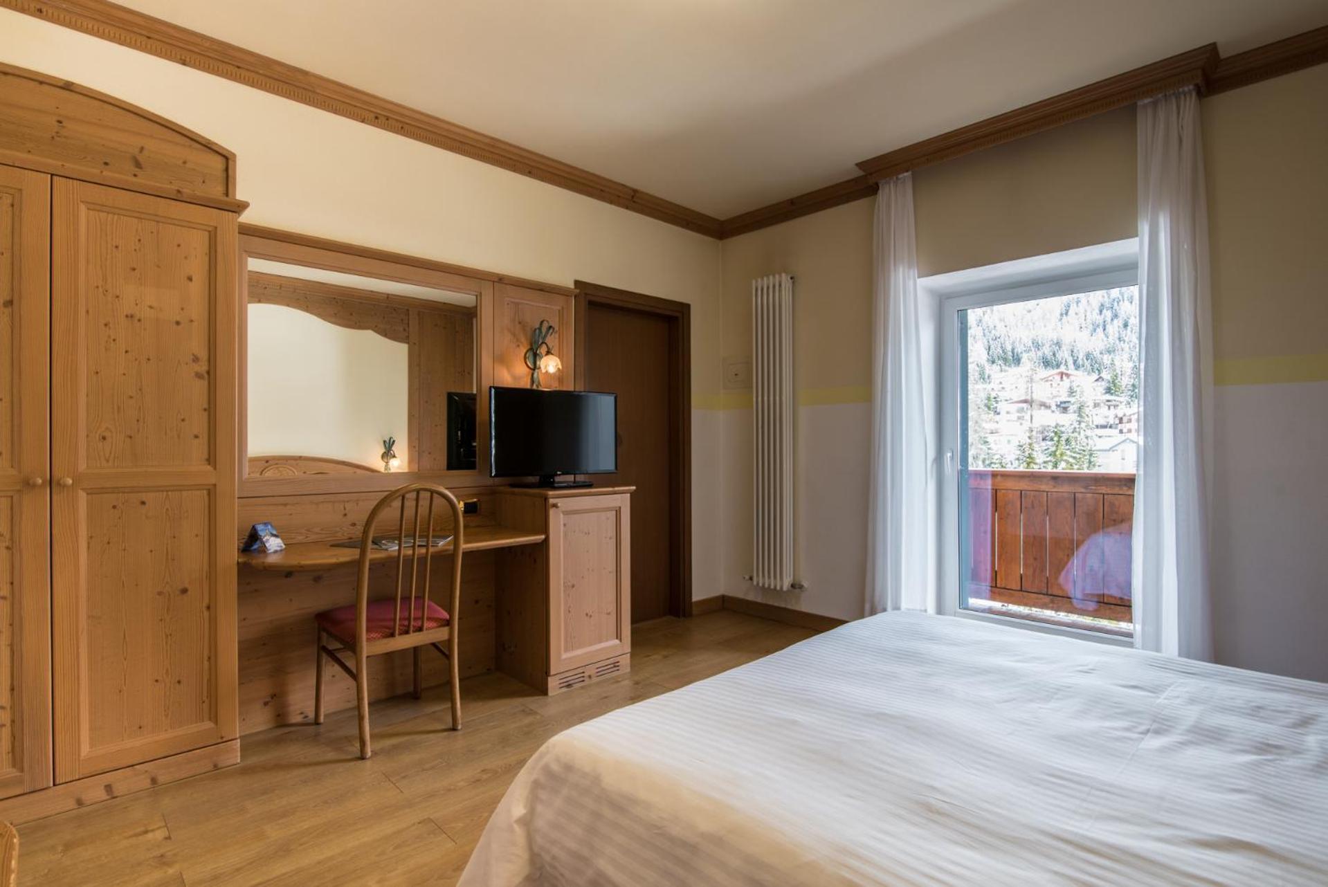 סן מרקו די קסטרוזה Hotel Colfosco מראה חיצוני תמונה