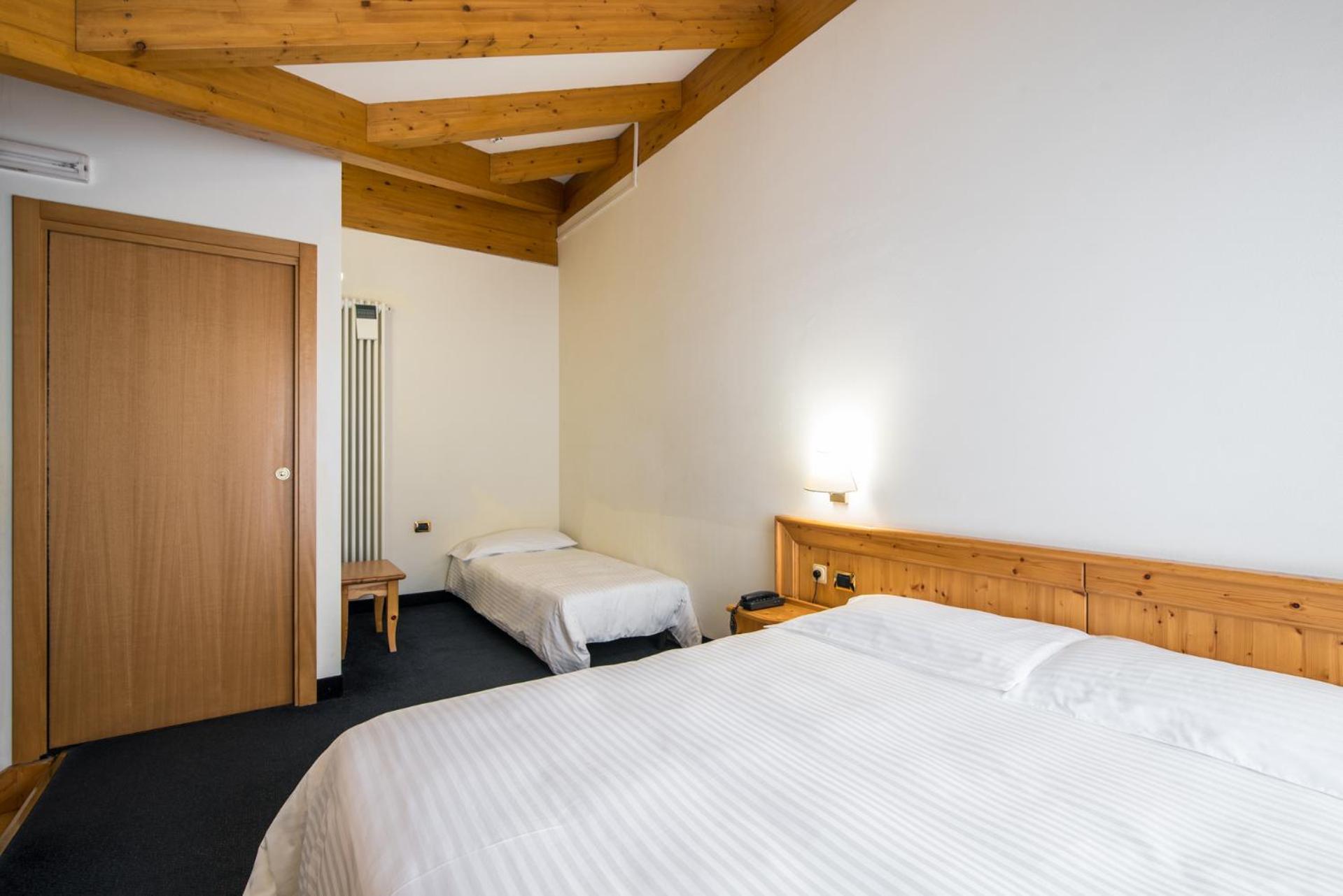 סן מרקו די קסטרוזה Hotel Colfosco מראה חיצוני תמונה
